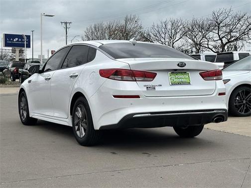 2020 Kia Optima LX