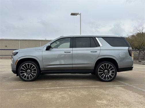 2025 Chevrolet Tahoe 4WD High Country
