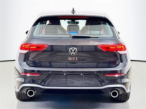 2026 Volkswagen Golf GTI AUTOBAHN