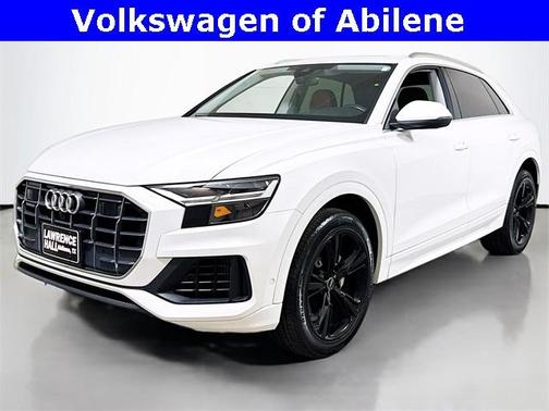 2022 Audi Q8 55 Premium Plus