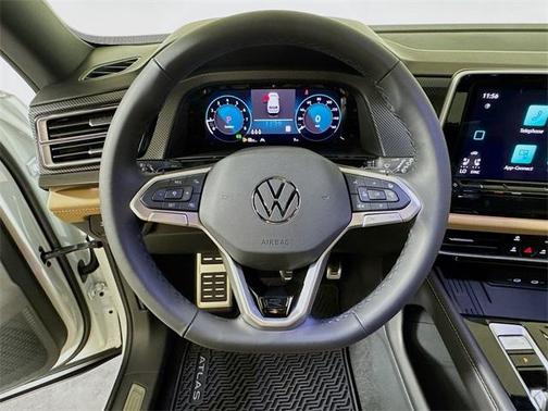 2026 Volkswagen Atlas Cross Sport 2.0T SEL R-Line Black