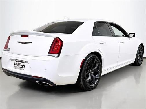 2023 Chrysler 300 S