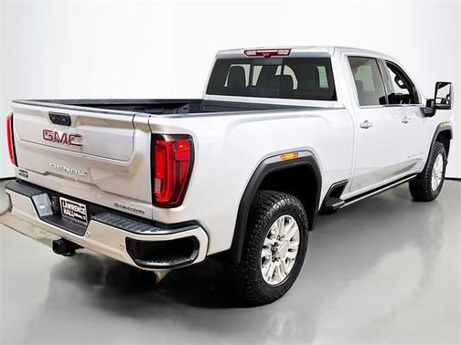 2023 GMC Sierra 2500 Denali