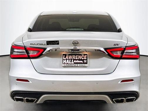 2022 Nissan Maxima SV