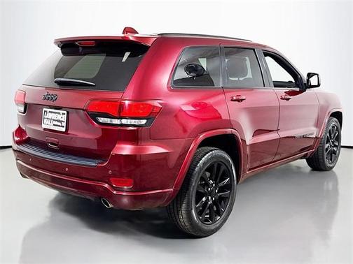 2020 Jeep Grand Cherokee Altitude