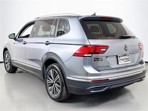 2024 Volkswagen Tiguan 2.0T Wolfsburg Edition