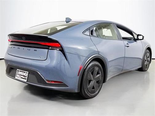 2023 Toyota Prius LE