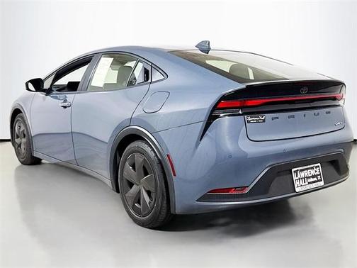 2023 Toyota Prius LE