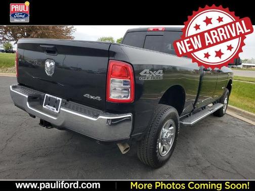 Diamond Black 2022 RAM 2500 TRADESMAN