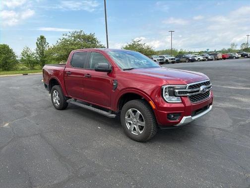 RUBY RED MET TNTD CLEARCOAT 2025 Ford Ranger XLT