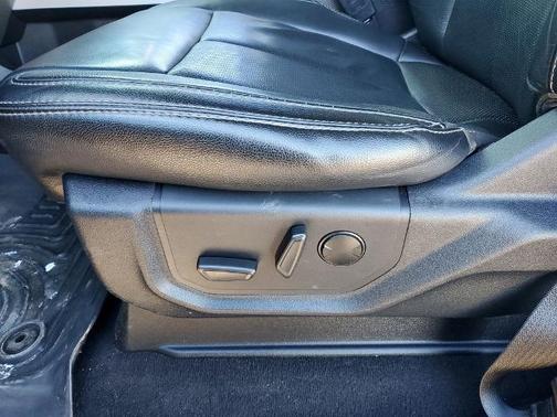 2020 Ford F-350 LARIAT SUPER DUTY