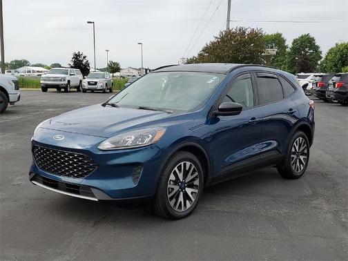 2020 Ford Escape SE SPORT