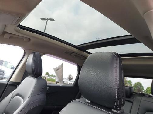 2020 Ford Escape SE SPORT