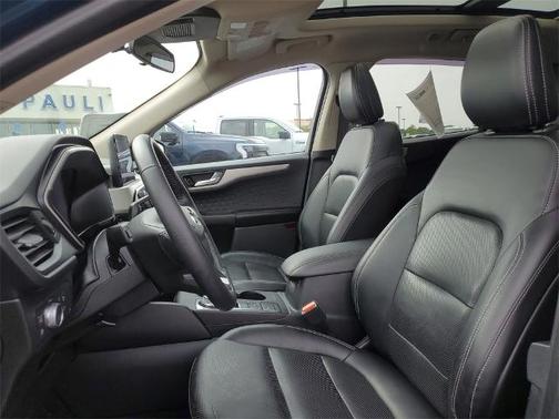 2020 Ford Escape SE SPORT