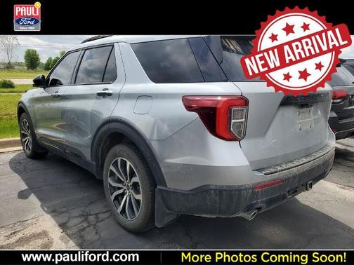 ICONIC SILVER METALLIC 2023 Ford Explorer ST-LINE