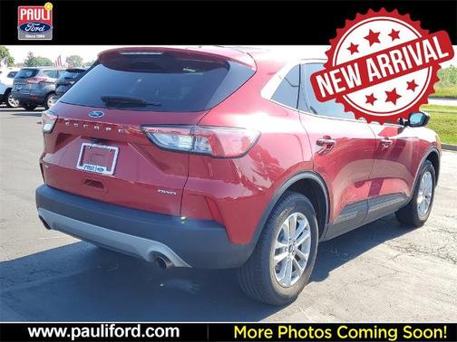 2020 Ford Escape SE