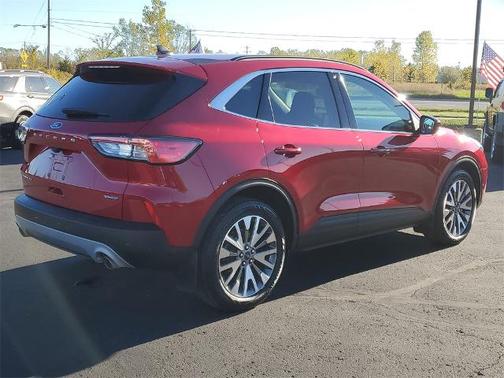 2021 Ford Escape TITANIUM