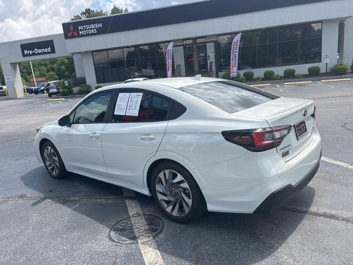 Crystal White Pearl 2025 Subaru Legacy Limited