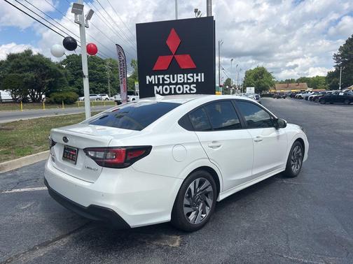 Crystal White Pearl 2025 Subaru Legacy Limited
