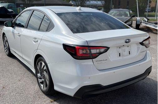 Crystal White Pearl 2025 Subaru Legacy Limited