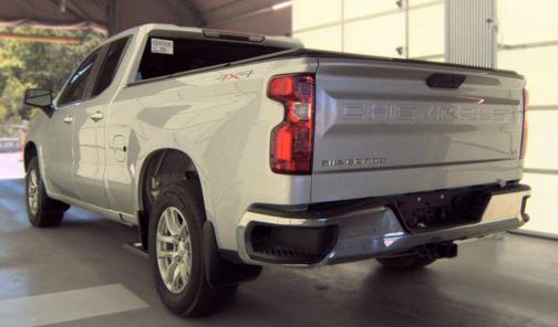 Silver Ice Metallic 2020 Chevrolet Silverado 1500 LT