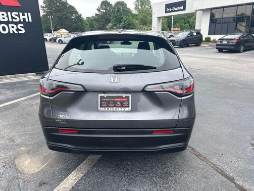 Modern Steel Metallic 2023 Honda HR-V LX