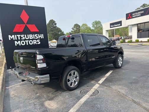 Diamond Black Crystal Pearlcoat 2022 RAM 1500 Big Horn/Lone Star