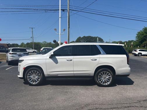 Crystal White Tricoat 2021 Cadillac Escalade Premium Luxury