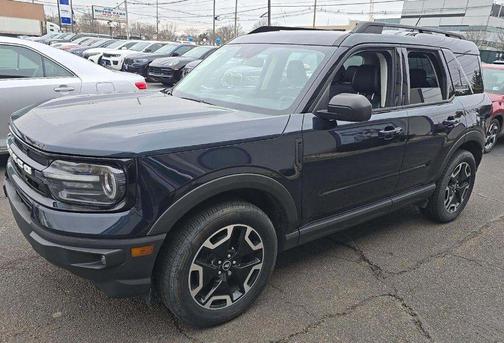Alto Blue Metallic Tinted Clearcoat 2021 Ford Bronco Sport Outer Banks