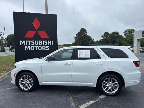 White Knuckle Clearcoat 2024 Dodge Durango GT Plus