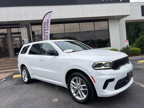 White Knuckle Clearcoat 2024 Dodge Durango GT Plus