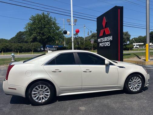 White Diamond Tricoat 2013 Cadillac CTS Luxury