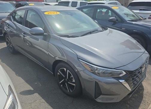 Gun Metallic 2024 Nissan Sentra SV