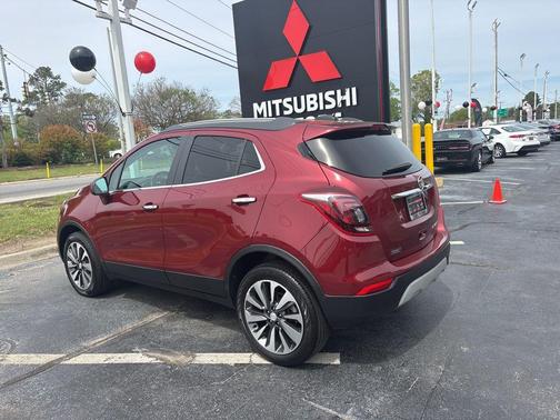 Cinnabar Metallic 2022 Buick Encore Preferred
