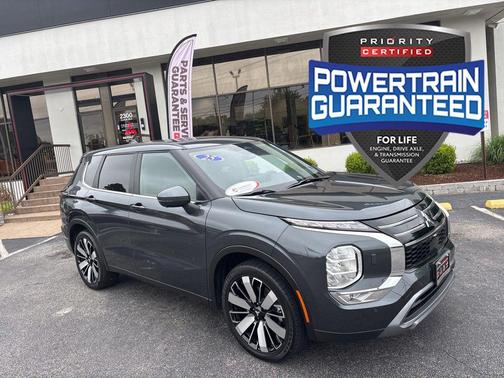 Gray 2025 Mitsubishi Outlander SE S-AWC