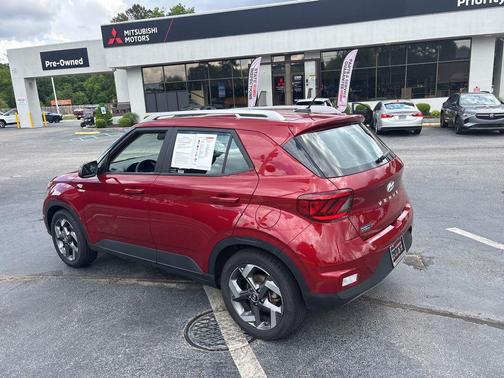 Ultimate Red 2025 Hyundai VENUE SEL