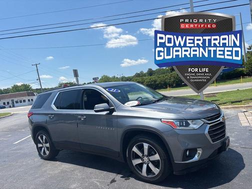 Satin Steel Metallic 2021 Chevrolet Traverse LT Leather