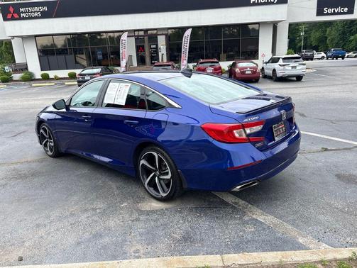 Still Night Pearl 2022 Honda Accord Sport 1.5T