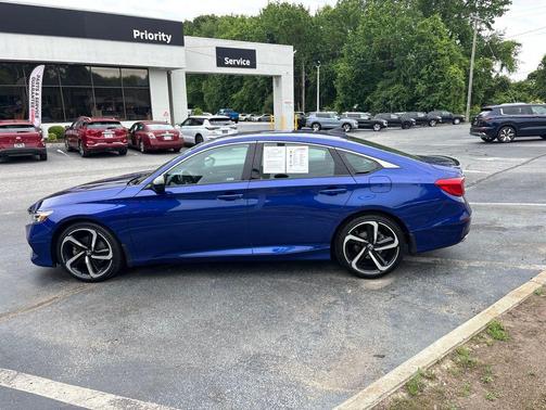Still Night Pearl 2022 Honda Accord Sport 1.5T