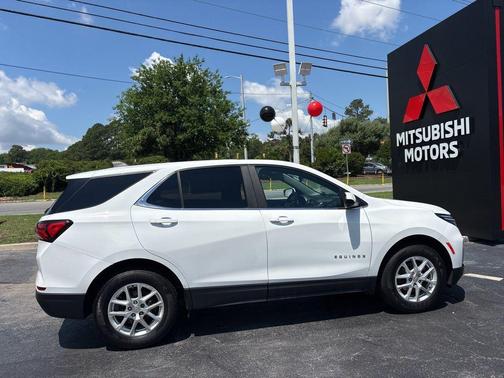 Summit White 2023 Chevrolet Equinox 1LT
