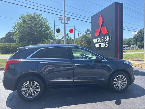 Harbor Blue Metallic 2019 Cadillac XT5 Luxury