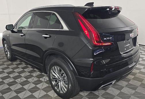 Stellar Black Metallic 2024 Cadillac XT4 Premium Luxury
