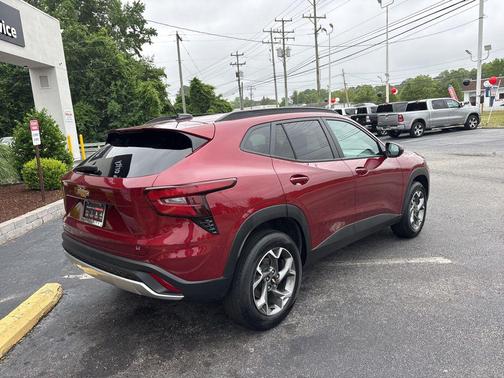 Crimson Metallic 2025 Chevrolet Trax LT