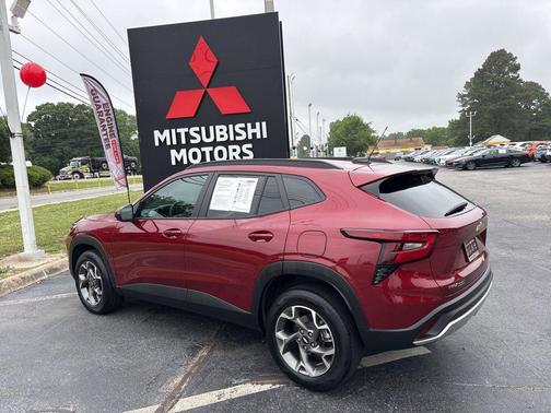 Crimson Metallic 2025 Chevrolet Trax LT