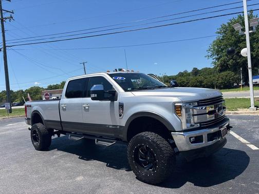Gray 2019 Ford F-350 Lariat