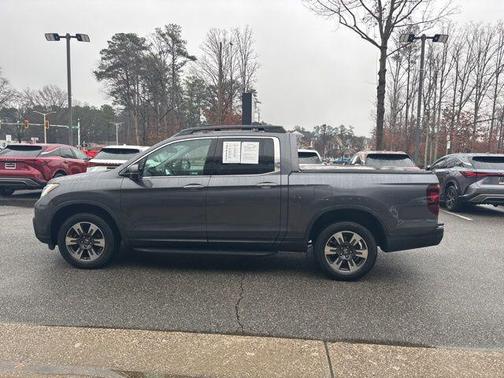 Lunar Silver Metallic 2019 Honda Ridgeline RTL-E