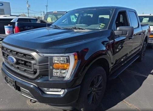 Agate Black Metallic 2022 Ford F-150 XLT