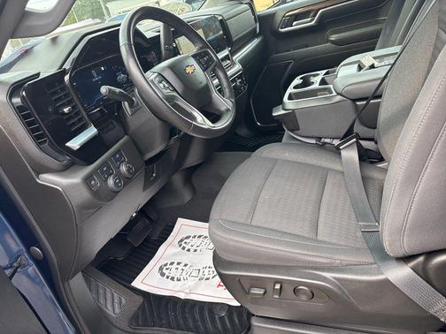 Northsky Blue Metallic 2022 Chevrolet Silverado 1500 LT