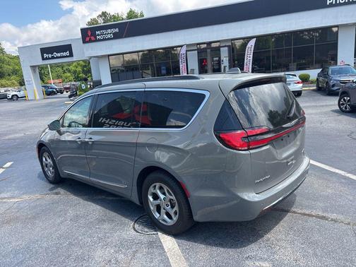 Ceramic Gray Clearcoat 2022 Chrysler Pacifica Limited
