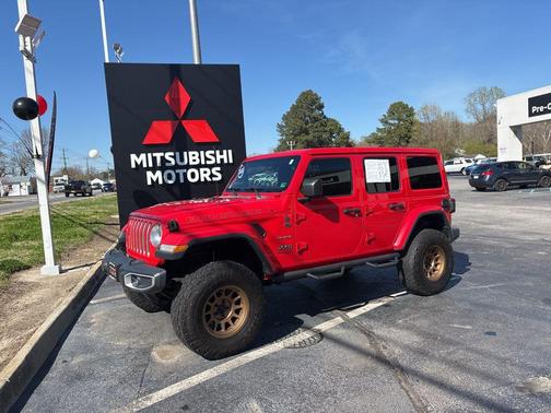 Firecracker Red Clearcoat 2018 Jeep Wrangler Unlimited Sahara